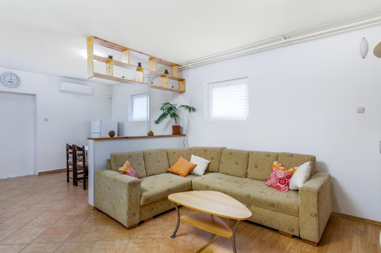 Apartment Buzet 17562A Extérieur photo